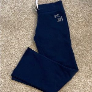 ABERCROMBIE SWEAT PANTS SIZE M